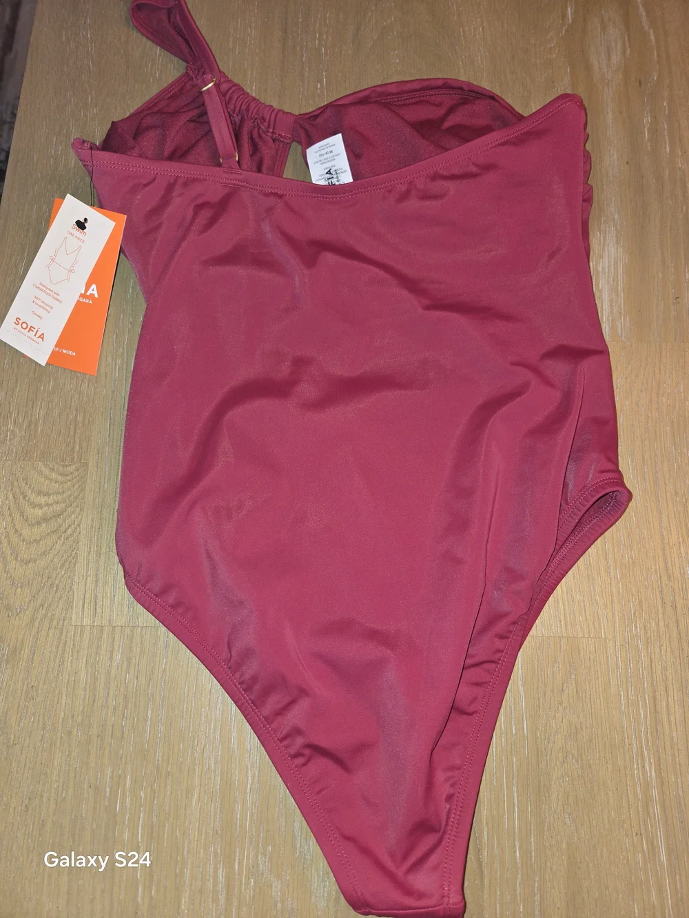 Womens M Sofia Keyhole 1 Pc Swimsuit New - Picture 4 of 4